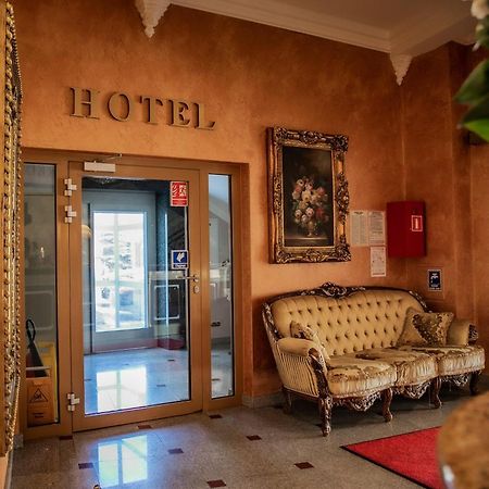 Olawian Hotel Oława Eksteriør bilde