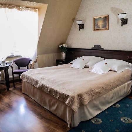 Olawian Hotel Oława Eksteriør bilde