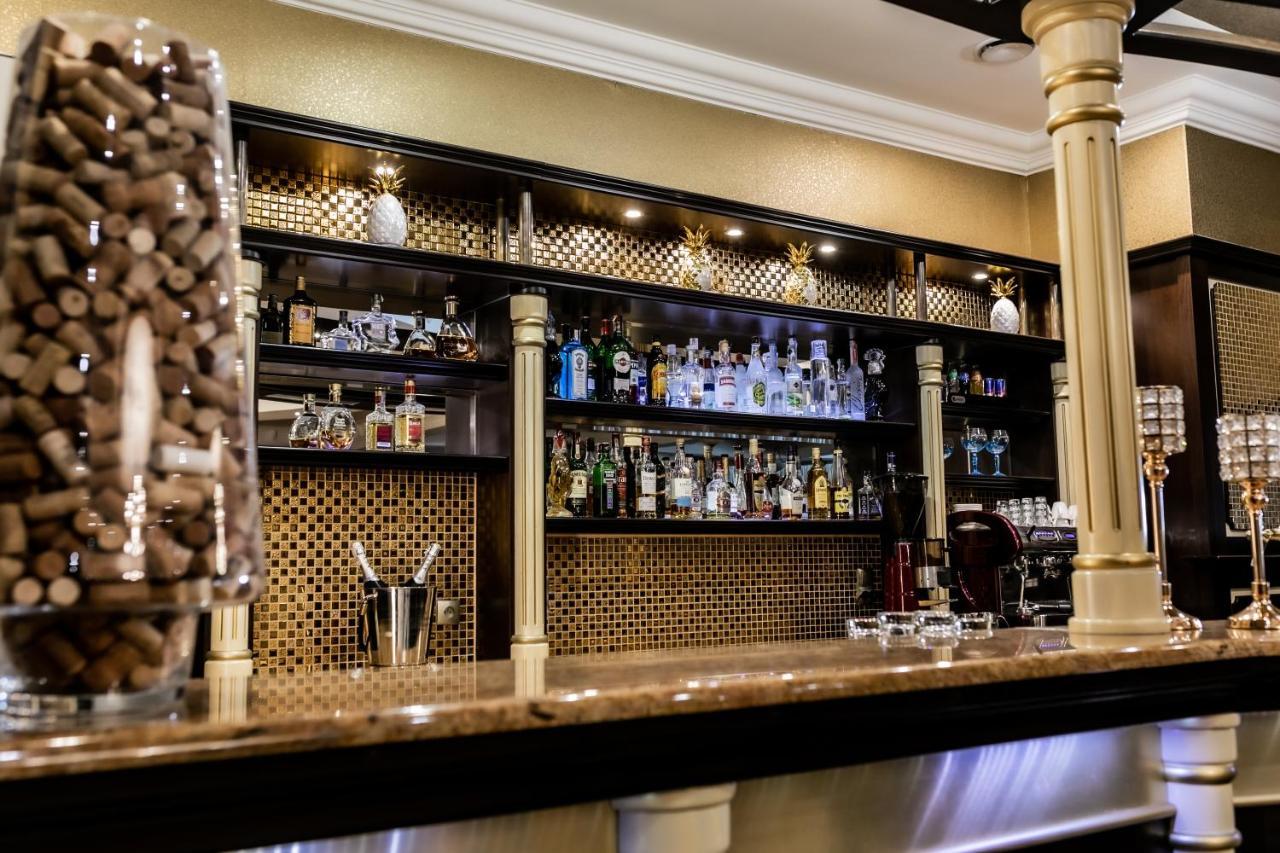 Olawian Hotel Oława Eksteriør bilde