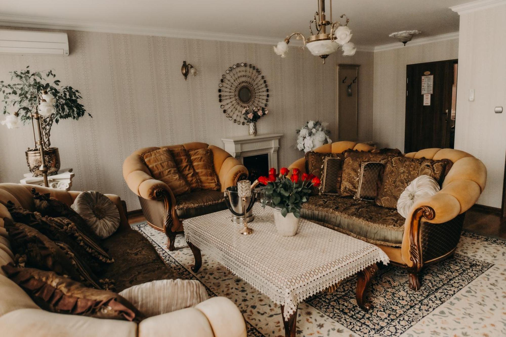 Olawian Hotel Oława Eksteriør bilde
